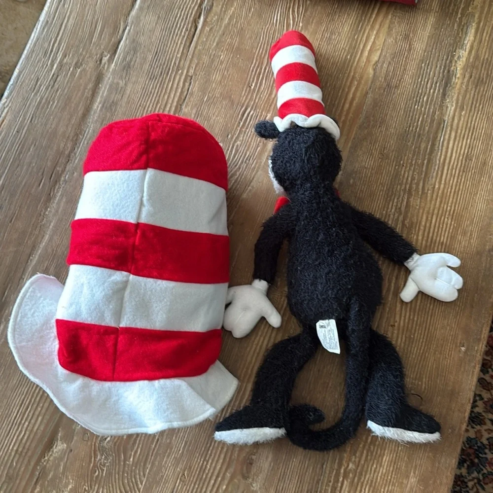 Dr Seuss Hat light up red & white tall “Cat in the Hat” - with plush